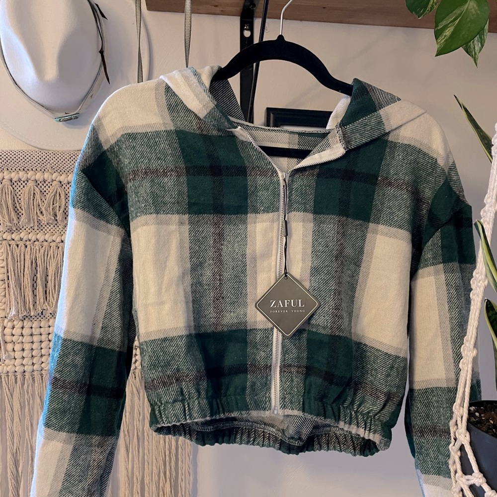Flannel cropped zippered jacket